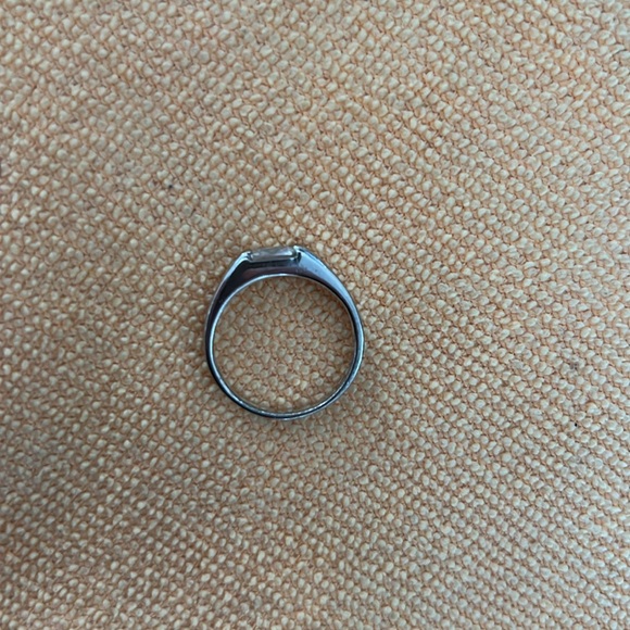 Silver ring size 8 or 9 - Picture 3 of 4